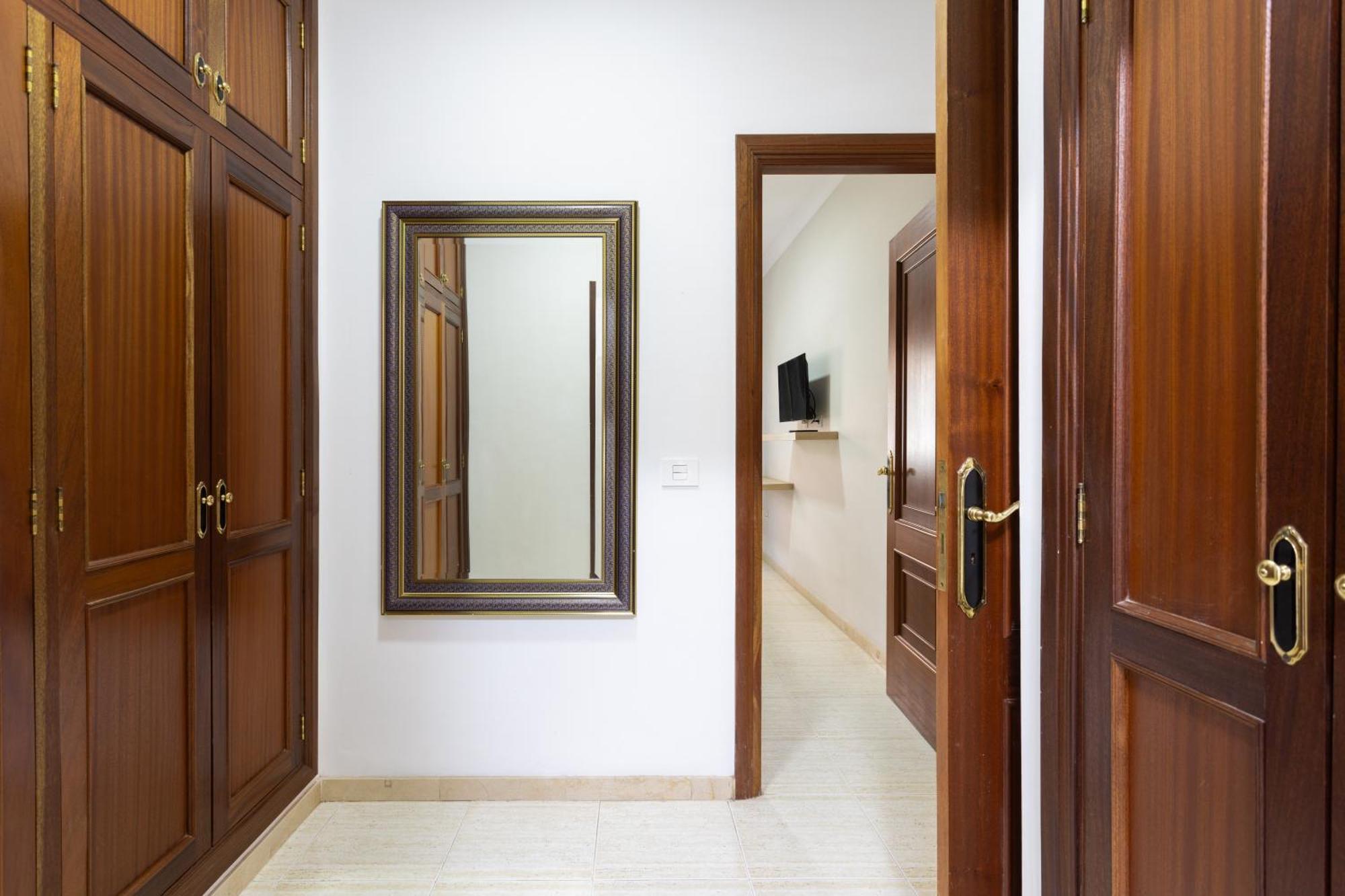 New Bright And Central With 2 Bedrooms Appartamento *